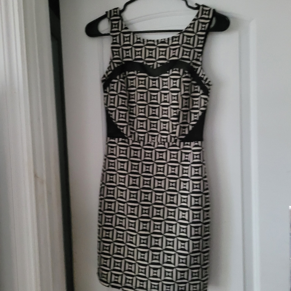 Jealous Tomato Geometric Fitted Dress